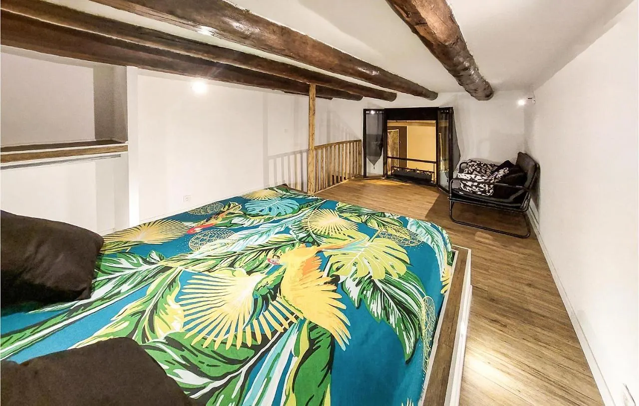 Gorgeous Apartment In Saint-Bonnet-Le-Chatea Saint-Bonnet-le-Chateau