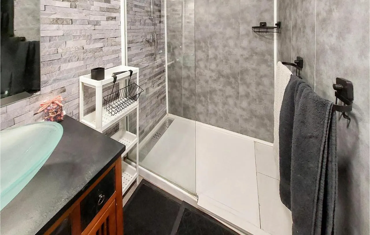 Gorgeous Apartment In Saint-Bonnet-Le-Chatea France